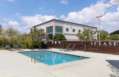 Round Rock Hotel | Wingate by Wyndham and Williamson Conference Center