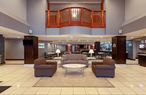 Erie Hotel | Wingate by Wyndham Erie