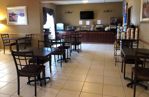 Grove City Hotel | Wingate by Wyndham Grove City