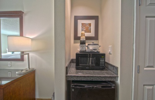 Round Rock Hotel | Wingate by Wyndham - Round Rock