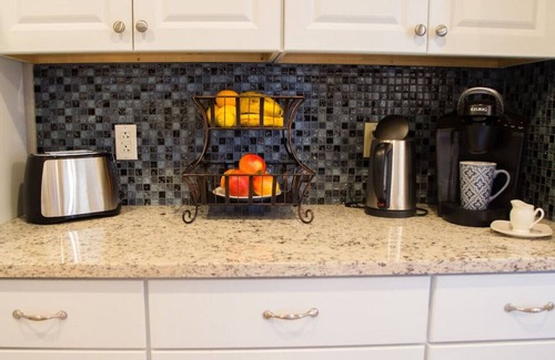 Meridian Condo | Wingate - Meridian, Cozy Acreage in the heart of the city