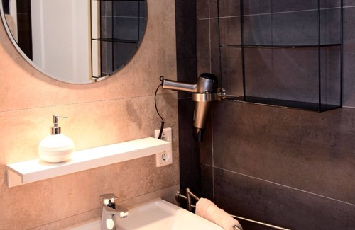 Winsen Apartment | Winsen App for 4 guests near Hamburg/Lueneburg beautifully furnished & decorated