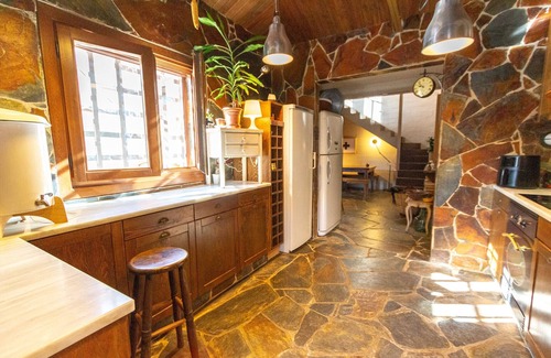 Argentona Villa | Winter Cozy with Jacuzzi & Fire 27km to Barcelona!