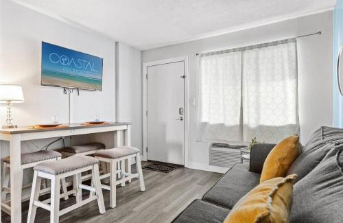Myrtle Beach Apartment | WINTER RATES! Chic & Charming 1BR Oceanview Suite! BW 414