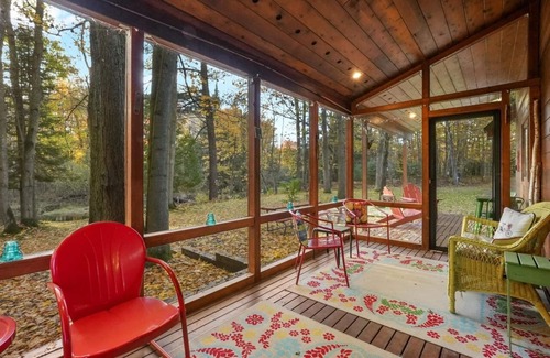 Lake City Cabin | WINTER WONDERLAND on the River