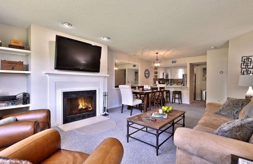 Ludlow Condo | Winterplace Ski on/Ski off Condo with Fireplace and Space for the Kids!