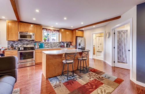 Sequim House | “Wise Old Owl Retreat – Spacious, Serene & Minutes from Every Olympic Wonder”