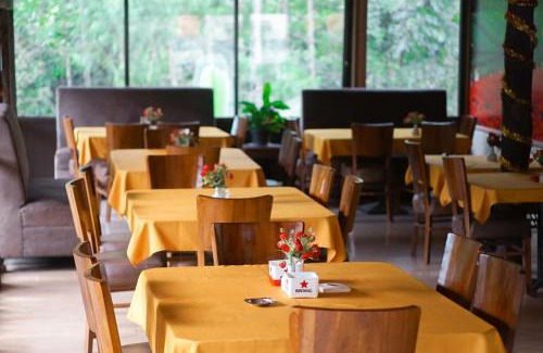 Tadonkon Hotel | wisma rotterdam