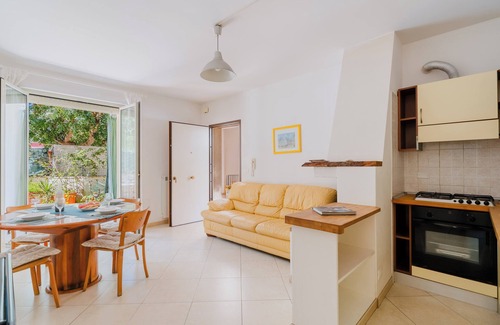 Otranto Apartment | With a terrace in the centre of Otranto - Apartment Laura