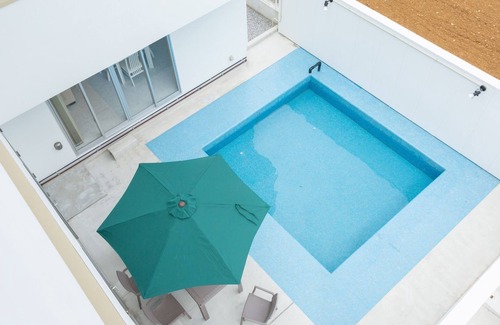 Uza House | With private pool terrace Stylish and stylis /Nakagami-gun Okinawa