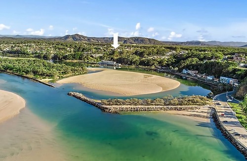 Nambucca Heads Apartment | With stunning ocean views and open living, enjoy the coastal lifestyle of Beauty on Bowra.