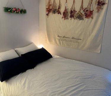 Seowon-dong Apartment | With US 2