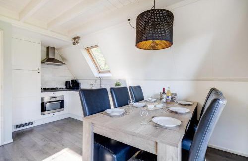 Zwiggelte House | Witte Kwikstaart I Mooi Huisje bij het Bos