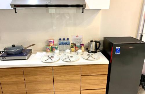 Lubuk Baja Apartment | Wiwi Formosa Residence -Triple bed-Balcony-Netflix
