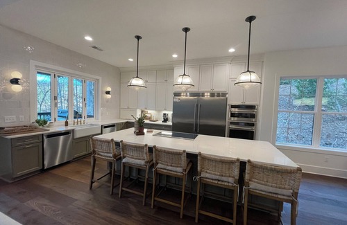 The Arbor House | Wkd Escape, Stunning! New, custom home on Lake James, offering early check-in!