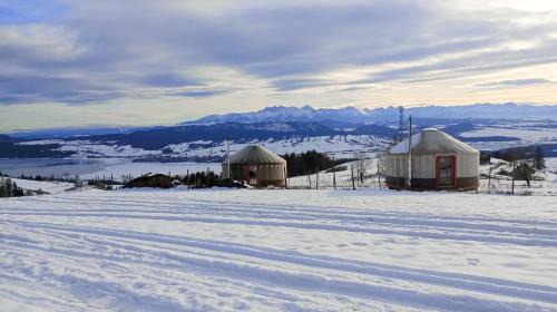 Huba Other | Woda Góry Las - glamping CAŁOROCZNY