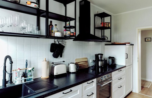 Gehlsdorf Apartment | Wohlfühl-wohnung mit Ausblick! Ihr Idealer Ausgangspunkt für den Ostsee-urlaub