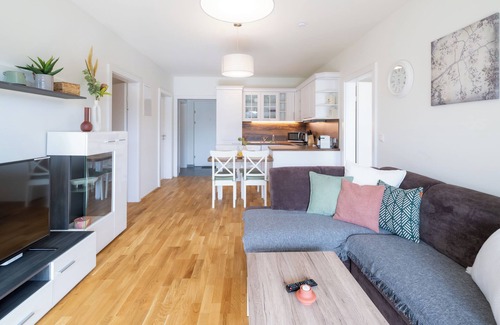 Unterburg am Klopeiner See Apartment | Wohnung an der Promenade des Klopeiner Sees mit Großem Überdachten Balkon