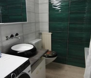 Lostorf Apartment | Wohnung 53m2 gross möbliert mit Internet TV Küche & schöner Aussicht in zwischen Olten und Aarau frei