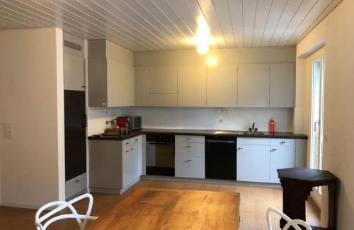 Burgdorf Apartment | Wohnung in Burgdorf beim Schloss