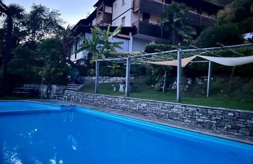 Tenero-Contra Apartment | Wohnung mit Aussicht auf Lago Maggiore & Pool