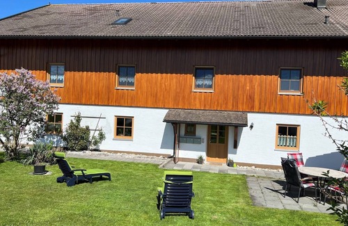 Obing Apartment | Wohnung mit Zwei Schlafzimmern