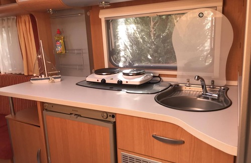 Waldeck Apartment | Wohnwagen Nr.6 by Seeblick Ferien Edersee, Waldeck