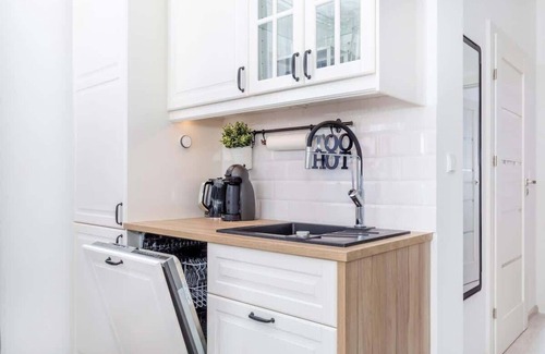 Swinoujscie Apartment | Wojska Polskiego 16D | 2 Bedroom Apartment | Desk