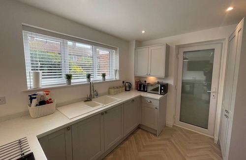 Wokingham House | Wokingham, Gorgeous Three Bedroom Family Home