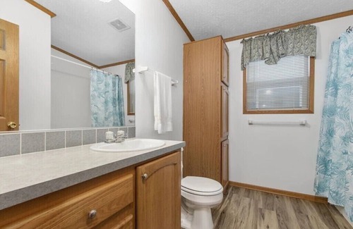 Fremont Cabin | Wolf River Cabin B - Fremont, WI
