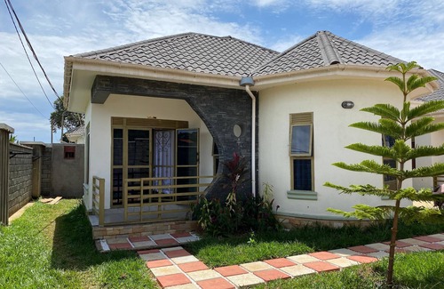 Kampala House | Wonder One Home