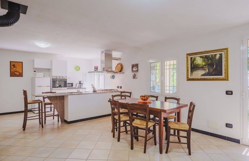 Velva House | Wonderful villa for 8 people with WIFI, TV, terrace and pets allowed