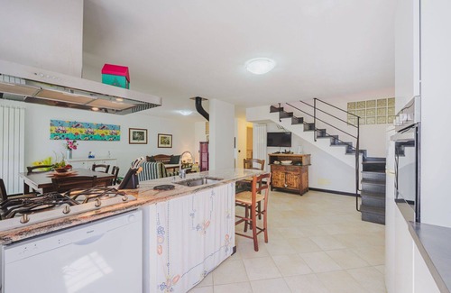 Velva House | Wonderful villa for 8 people with WIFI, TV, terrace and pets allowed