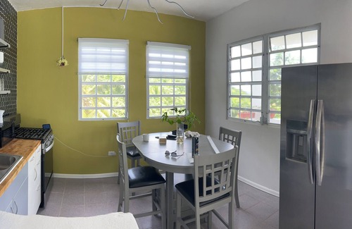 Ceiba Cottage | Wonderful 2-bedroom cottage with AC in charming Ceiba. Minutes from the Ferry.