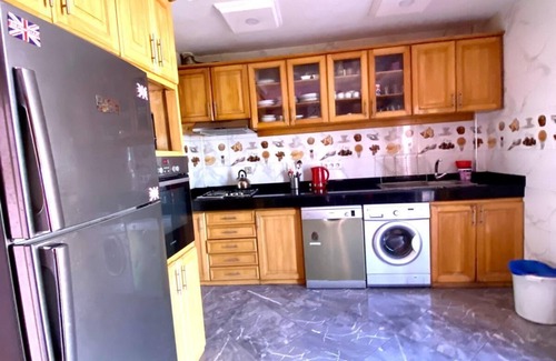Cite Al Mohammadi Villa | Wonderful 5 bdrms Villa with Pool BR52045