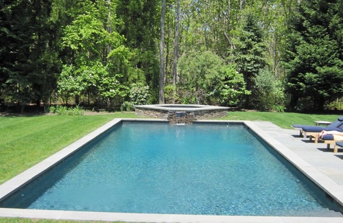 Sagaponack House | Wonderful 5 bedroom, 4.5 bath home in a tony section of Sagaponack.