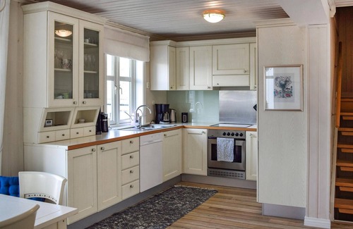 Holmsbu House | Wonderful adventure vacation, just a stone's throw from Drammensfjorden