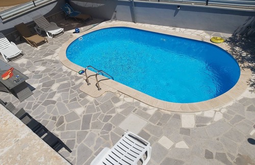 Banjevci Apartment | Wonderful apartment in Croatia on the Adriatic with nice hosts