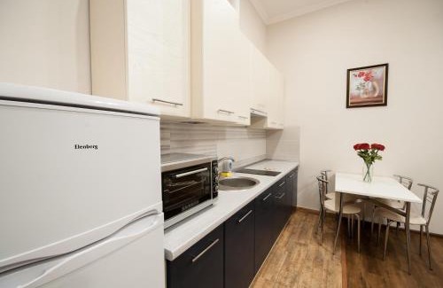 Uzhhorod Apartment | Wonderful flat on city center (Mukachivska 4/14)