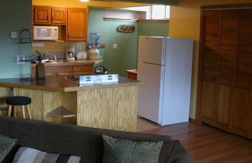 Gold Hill Apartment | Wonderful garden apartment in the town of Gold Hill. Forest trails out backyard.