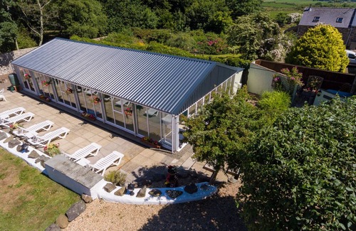 Haverfordwest Cottage | Wonderful holiday cottage, peaceful location with indoor heated swimming pool