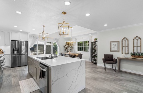 Westmont House | Wonderful Home With Amazing Enjoyable Backyard
