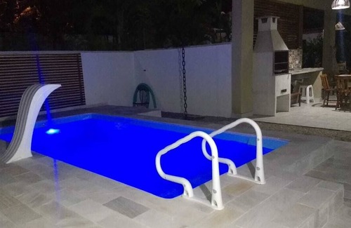 Horto House | Wonderful house with pool in the gated community Ubatuba Country