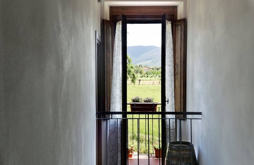 Castiglion Fiorentino Villa | Wonderful private villa for 6 people with WIFI, private pool, A/C, TV and terrace, close to Cort.