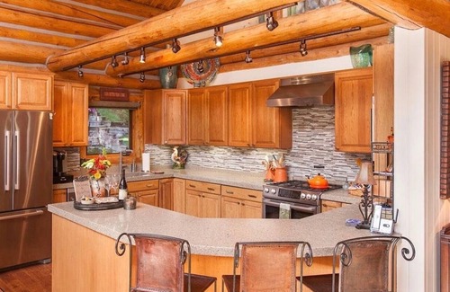 Redstone House | Wonderful Log Home.