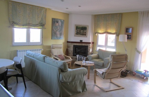 San Pedro de la Ribera House | Wonderful newly built rural house in authentic Asturian town