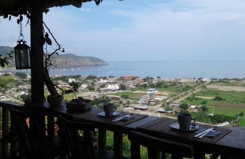 Puerto Lopez Apartment | Wonderful ocean view appartment full of light and cozzy