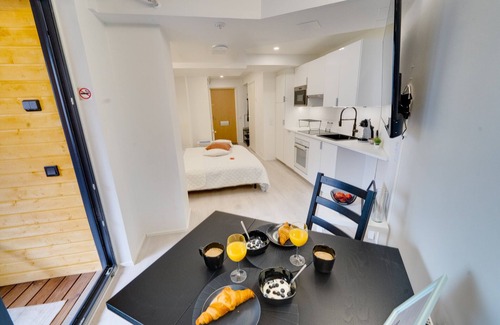 Tampere Apartment | Wonderful one room apartment with balcony in city center.