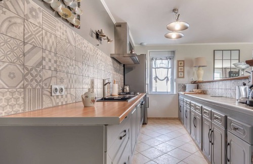 Bretteville-sur-Ay House | Wonderful private villa for 4 guests with WIFI, TV, terrace and pets allowed