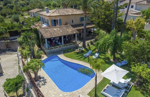 Mancor de la Vall Villa | Wonderful private villa for 8 people with WIFI, private pool, A/C, TV, patio and panoramic view